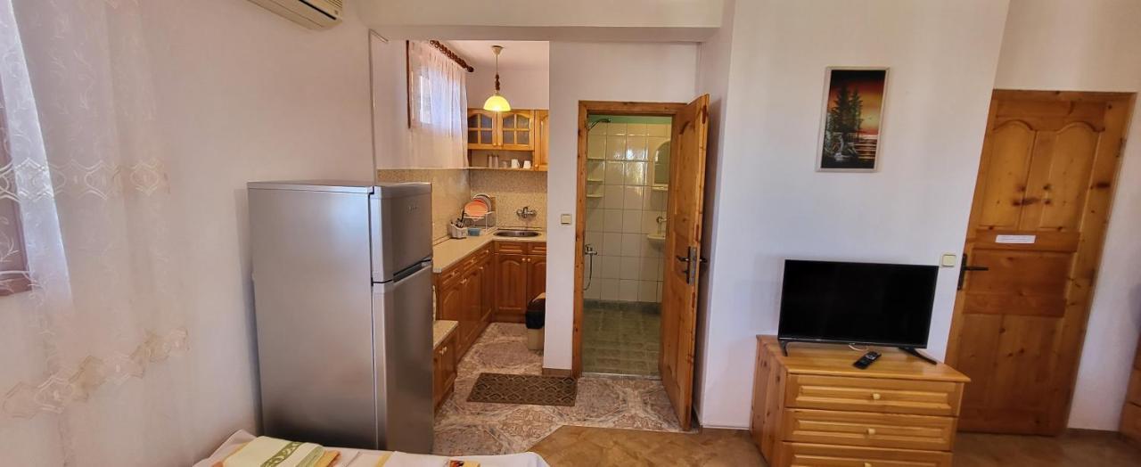 Amfora Guest House Byala  Ngoại thất bức ảnh