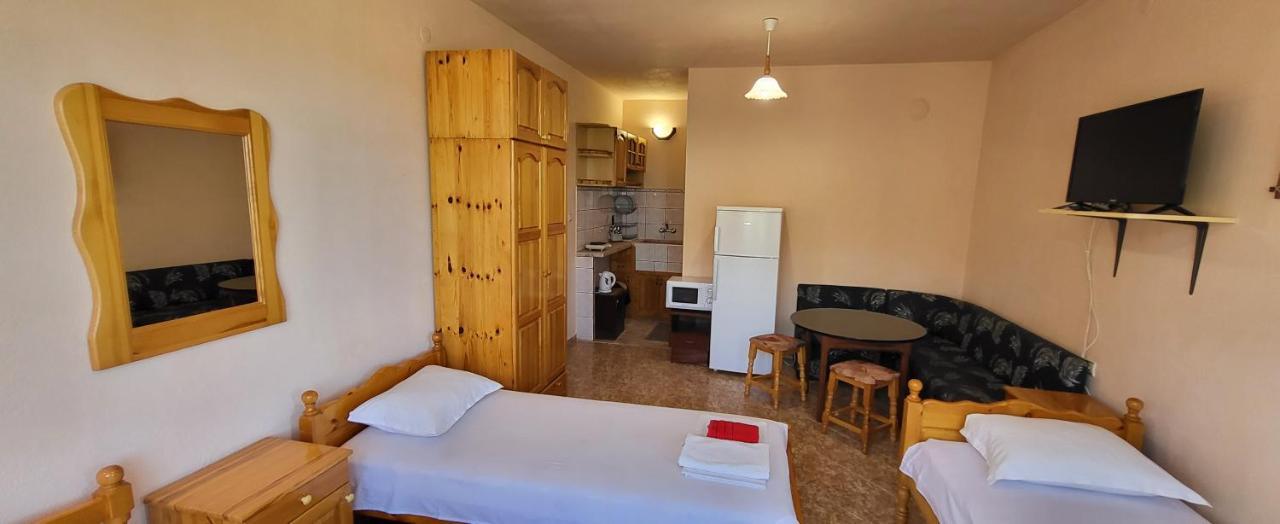 Amfora Guest House Byala  Ngoại thất bức ảnh